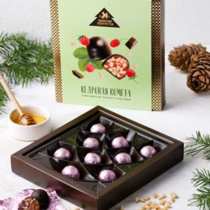 Конфеты "Кедровая комета с земляникой", 120 г Сибирские конфеты